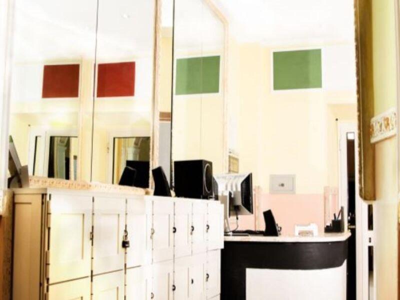 Melting Pot Rome Hostel ภายนอก รูปภาพ