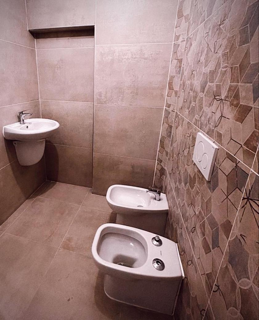 Melting Pot Rome Hostel ภายนอก รูปภาพ