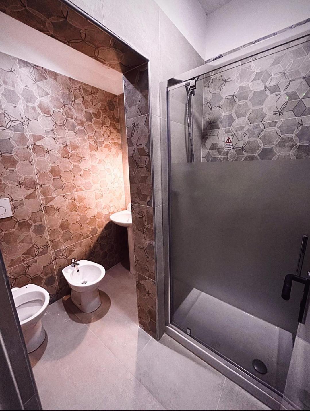 Melting Pot Rome Hostel ภายนอก รูปภาพ